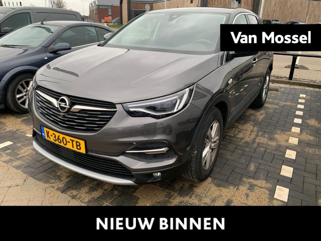 Opel Grandland X 1.6 turbo business elegance | 180pk | 1600kg trekgewicht |