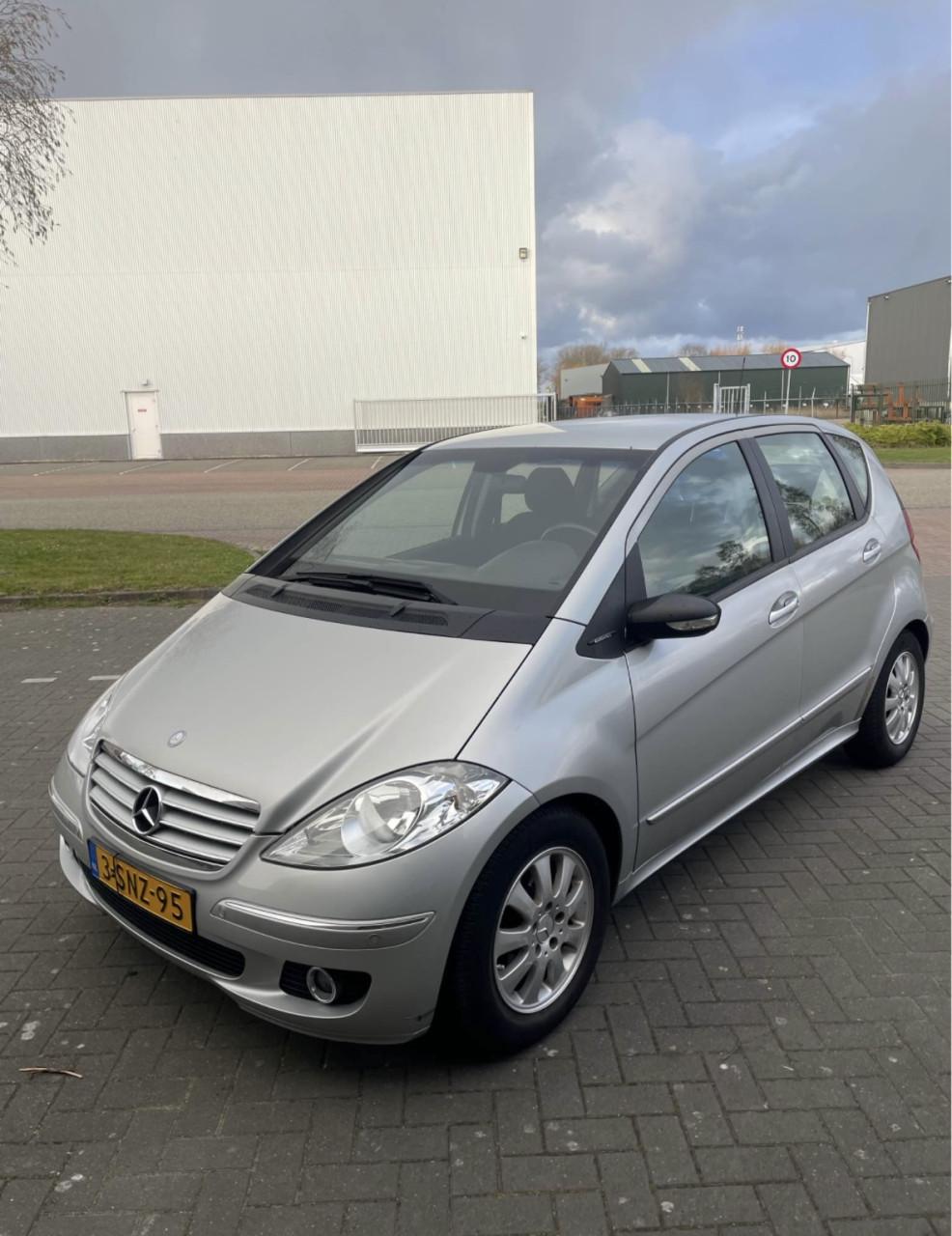 Mercedes-Benz Mercedes 2005 Grijs | AUTOMAAT