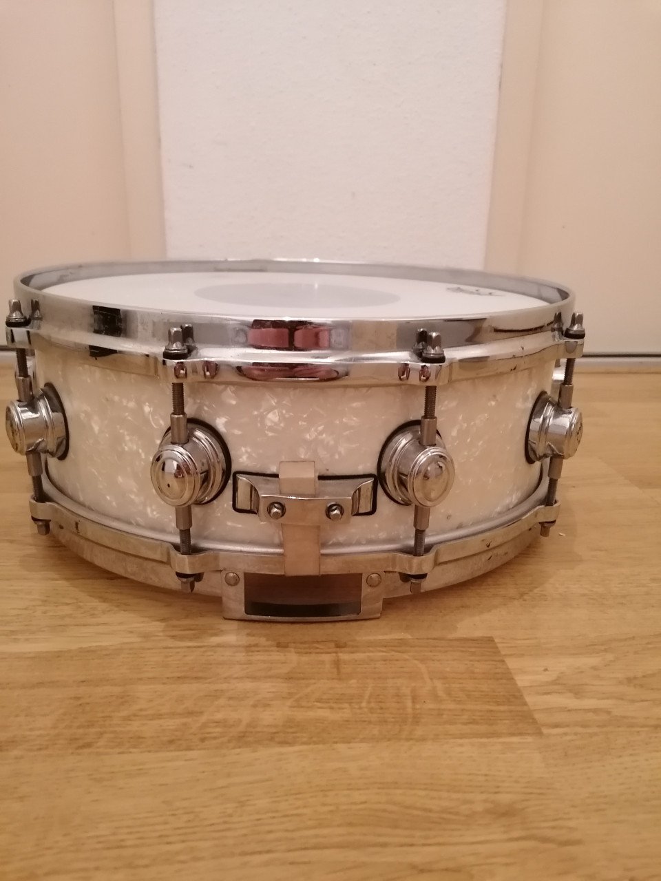 Adams 8000 snaredrum