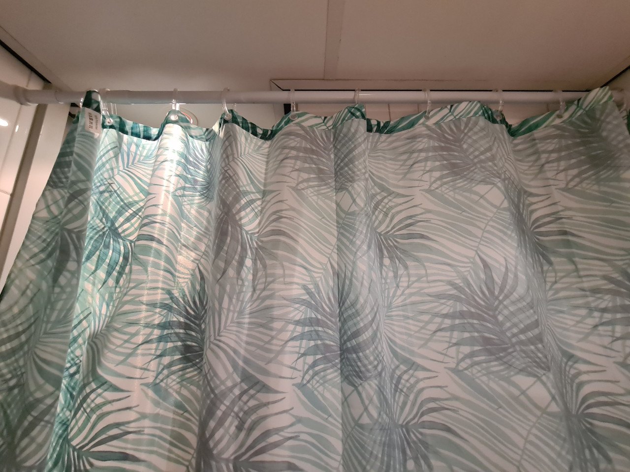 Gratis douche gordijn met stang