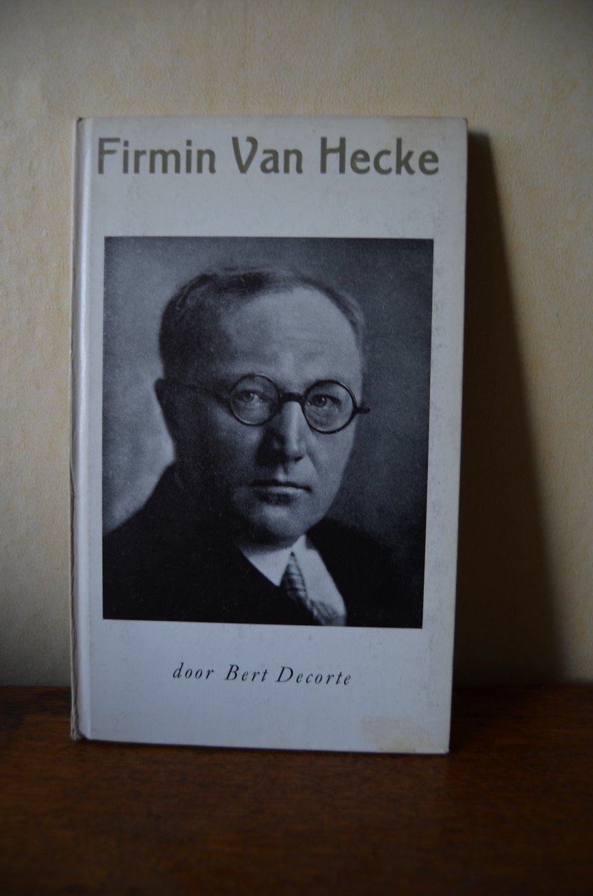 5 Monografieën Vlaamse auteurs