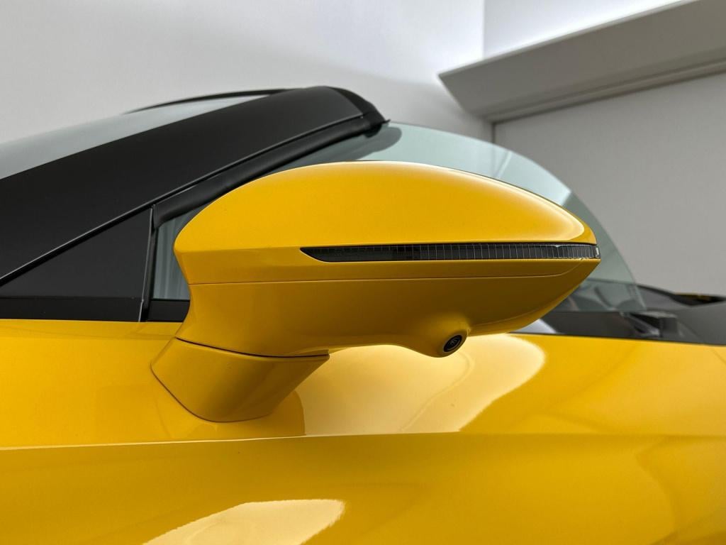 MG Cyberster mg trophy extended range 77kwh | showroommodel | 507 km bereik