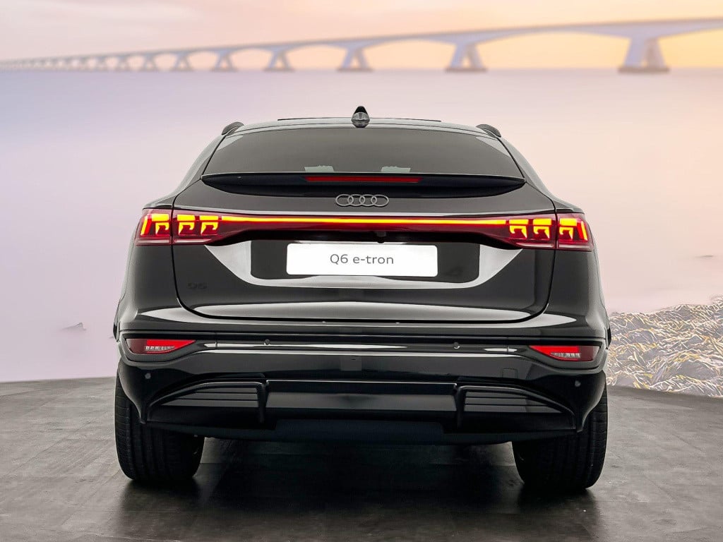 Audi Q6 E-tron sportback s edition e-tron perf 100kwh 225 kw / 306 pk sport