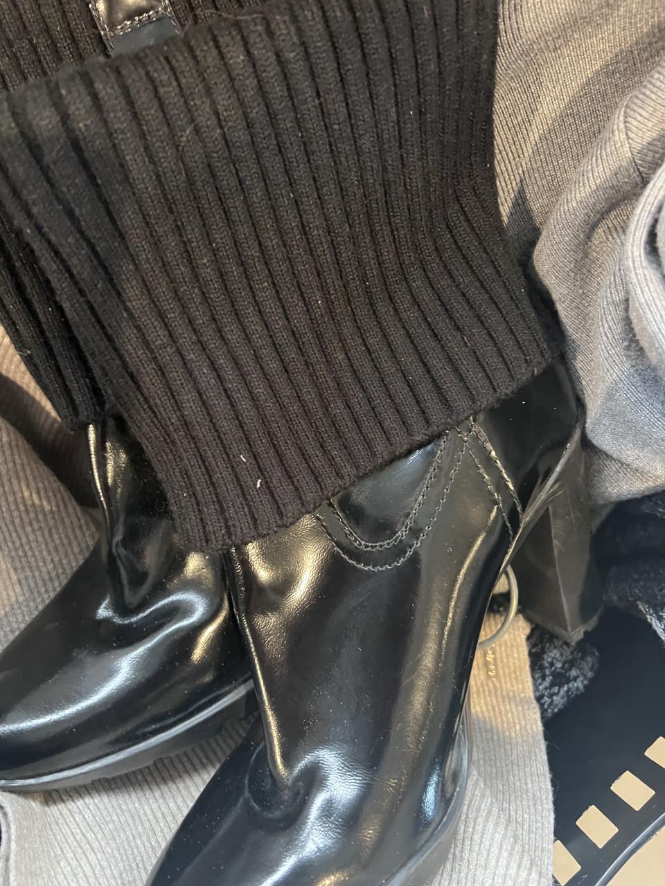 Mooie GUESS laarsjes MT 39