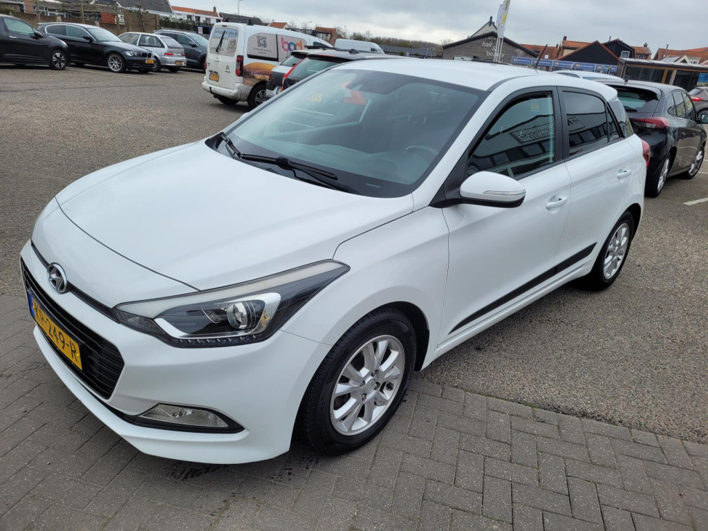 Hyundai I 20 1.0 t-gdi go! 2016