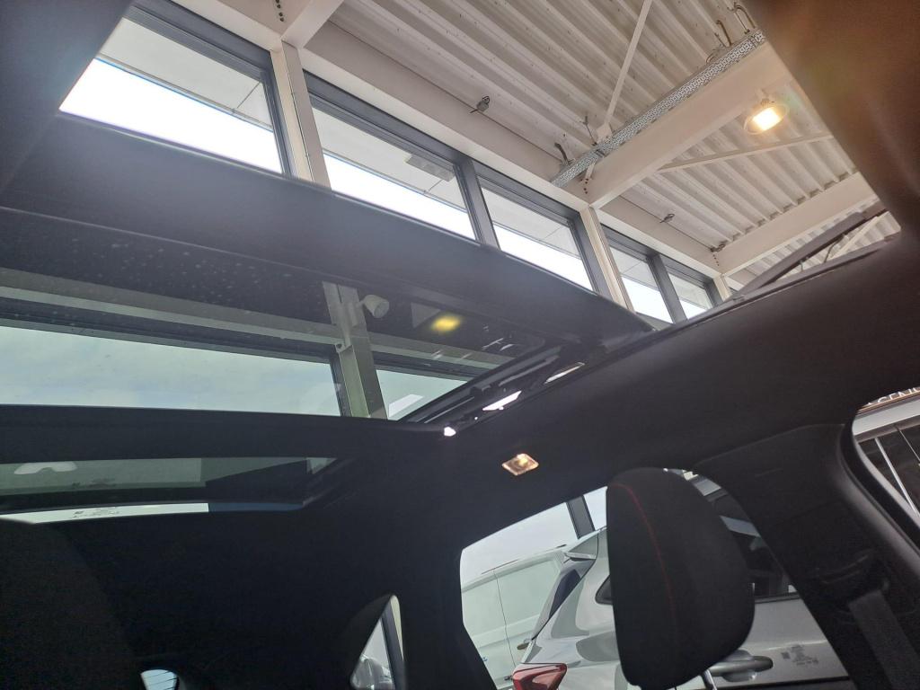 Ford Kuga 2.5 phev st-line | winter pack | panoramadak |