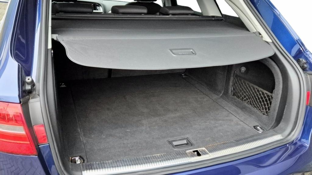 Audi A4 avant 1.8 tfsi business edition | 170 pk | navi | xenon | airco | c