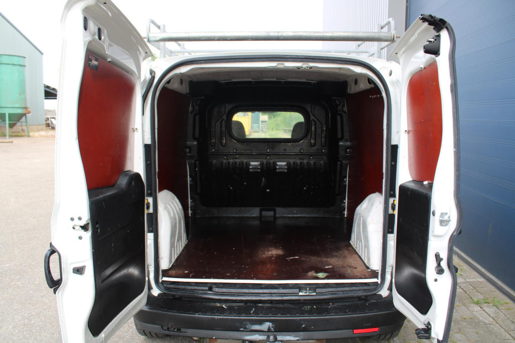 Fiat Doblo cargo 1.4 t-jet natural power l1h1 imperial / trekhaak / benzine