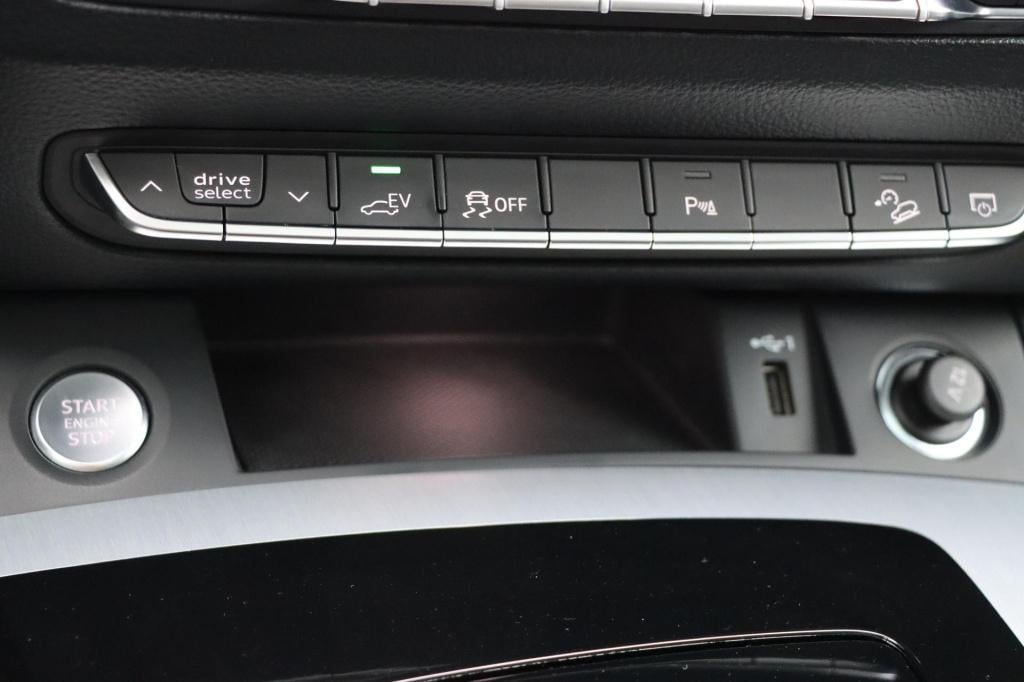 Audi Q5 50 tfsi e s edition competition quattro 300pk s-tronic