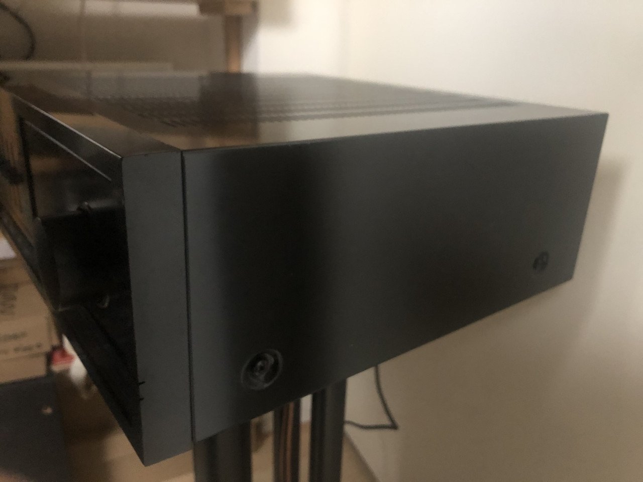 Mitsubishi versterker met equalizer DA-U804.