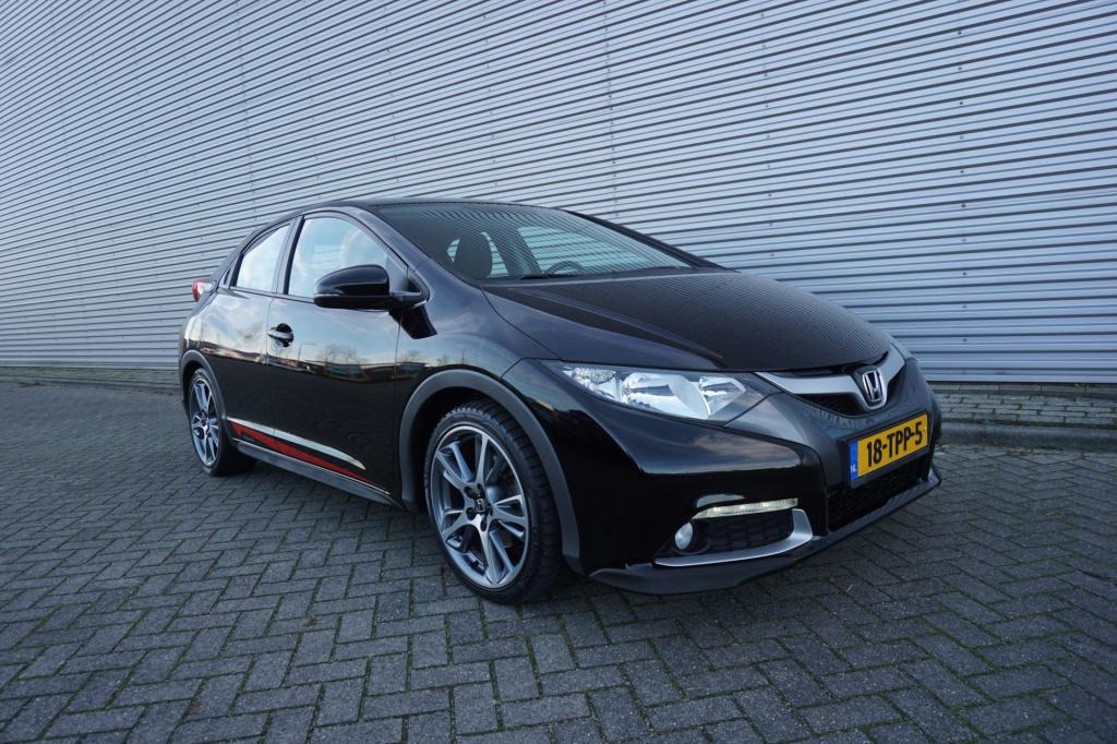 Honda Civic 1.8 sport navi / climate / trekhaak / led / lm velgen