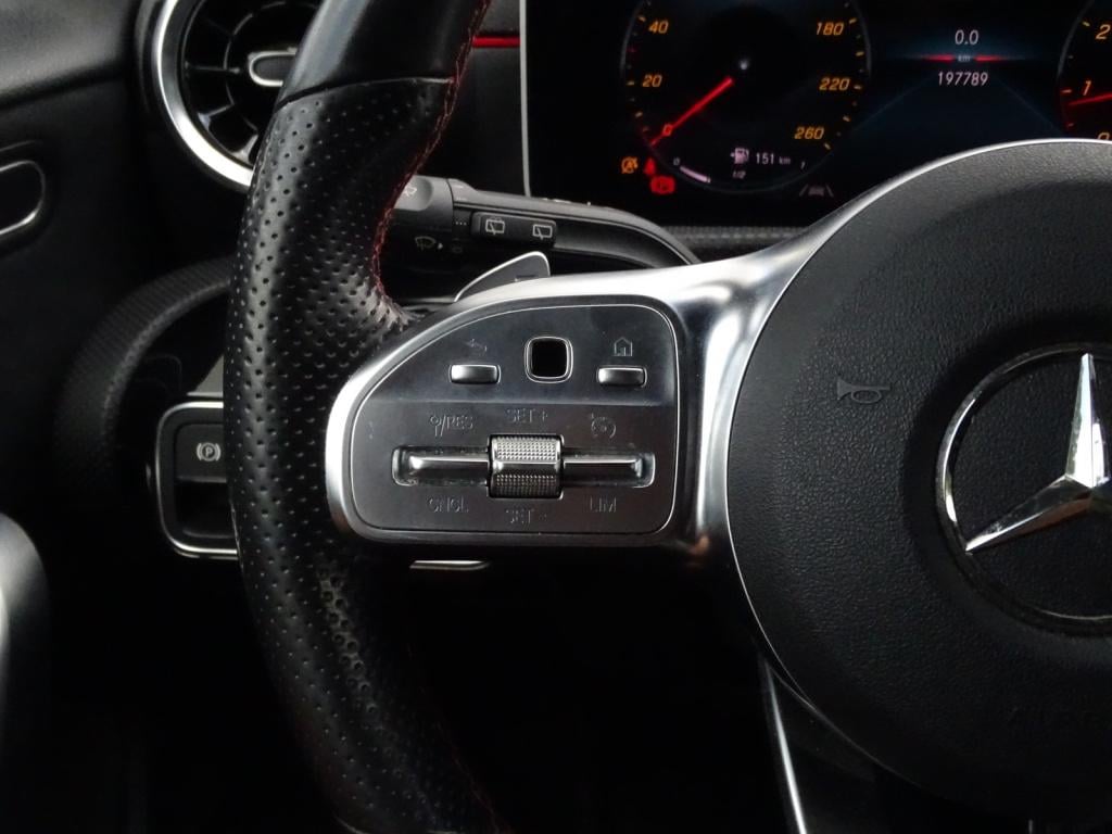 Mercedes-Benz A-Klasse 180 business solution amg | pano | widescreen