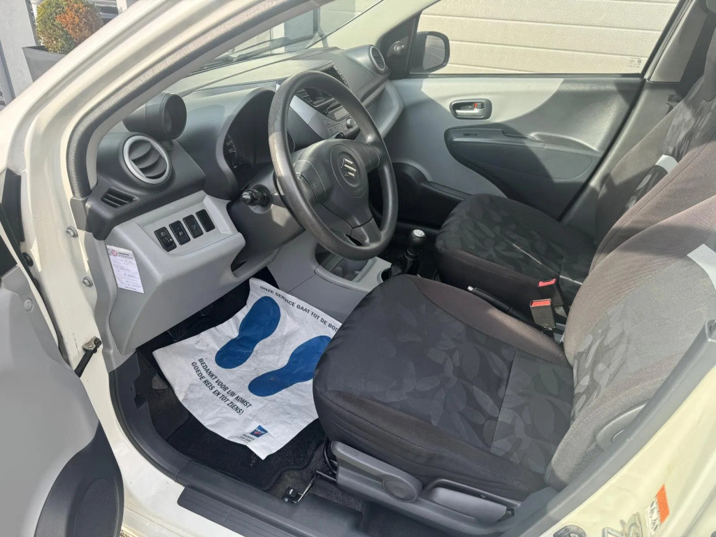 Suzuki Alto 1.0 exclusive