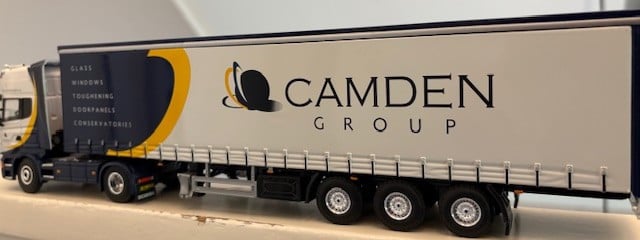 Model Scania R-serie vrachtauto met trailer schaal 1:50
