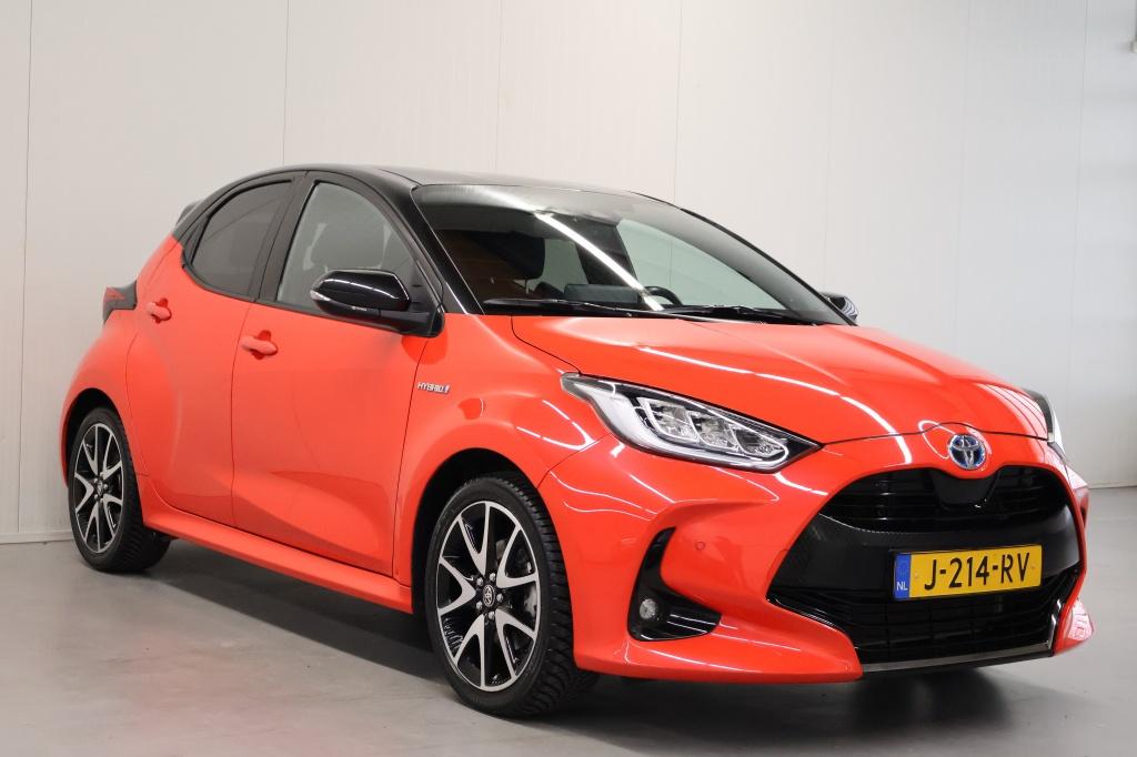 Toyota Yaris 1.5 hybrid launch edition nl auto