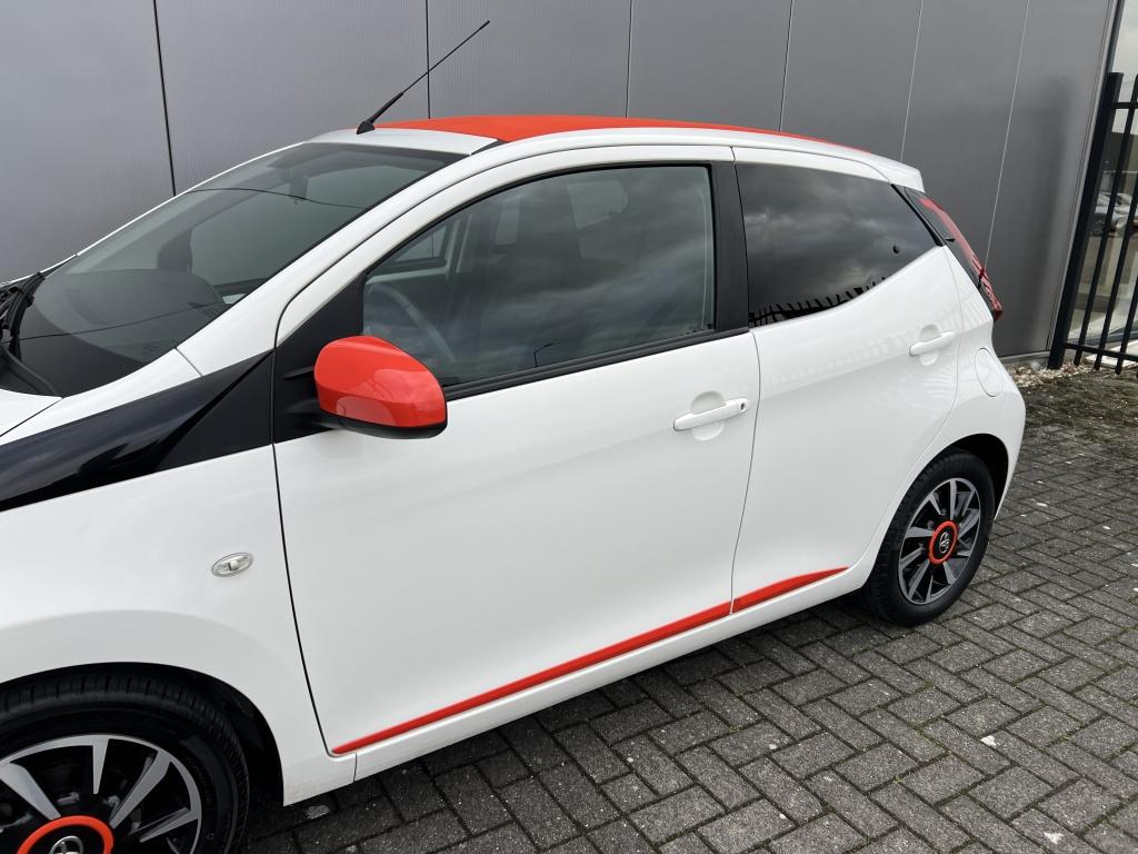 Toyota Aygo 1.0 vvt-i x-otic cabrio