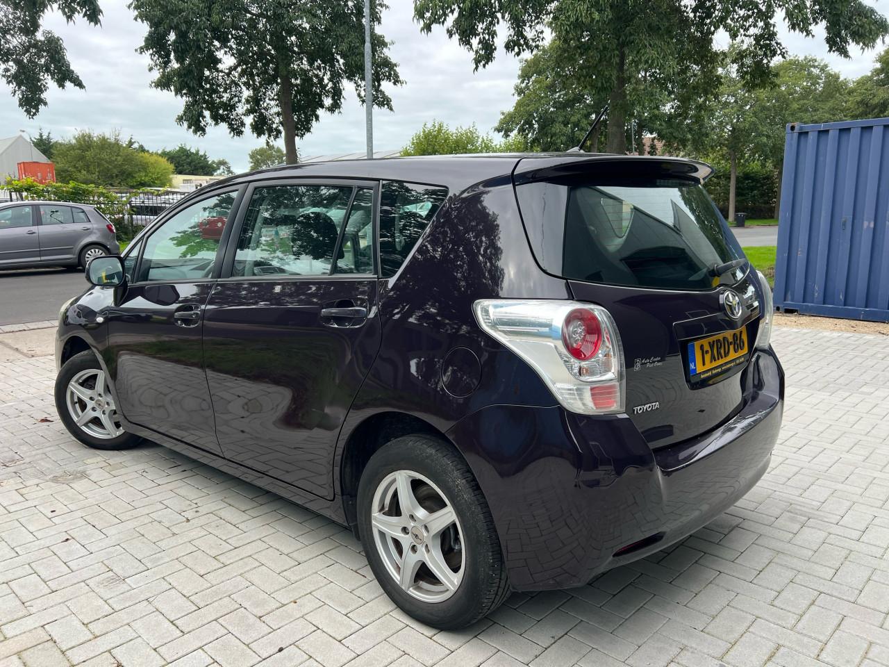 Toyota Verso 1.6 VVT-i Comfort 7 zitter