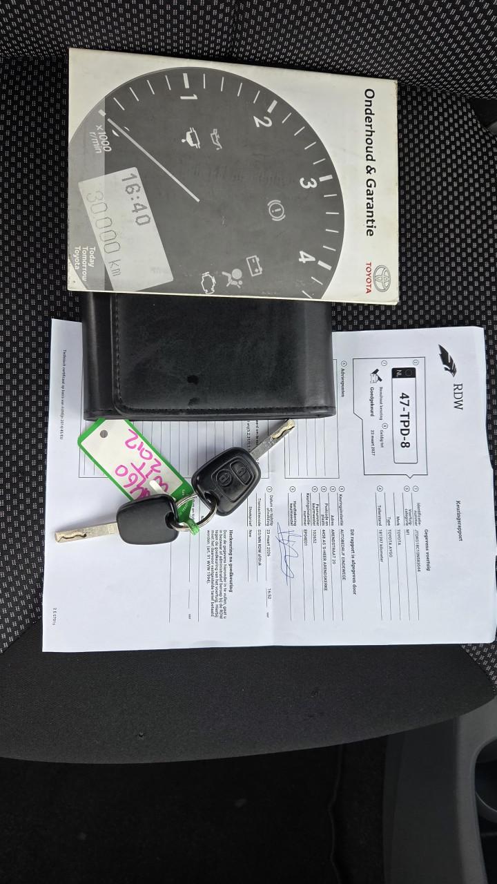 Aygo 1.0-12V Comfort Navigatie | 2012 | AIrco | 5-Deurs | NAP | APK 3-2027