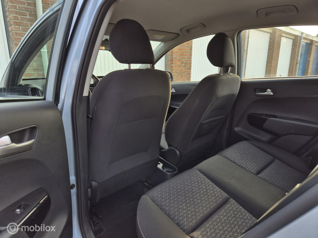 Kia Picanto 1.0 cvvt / achteruitrijcamera / cruise control / grootscherm na
