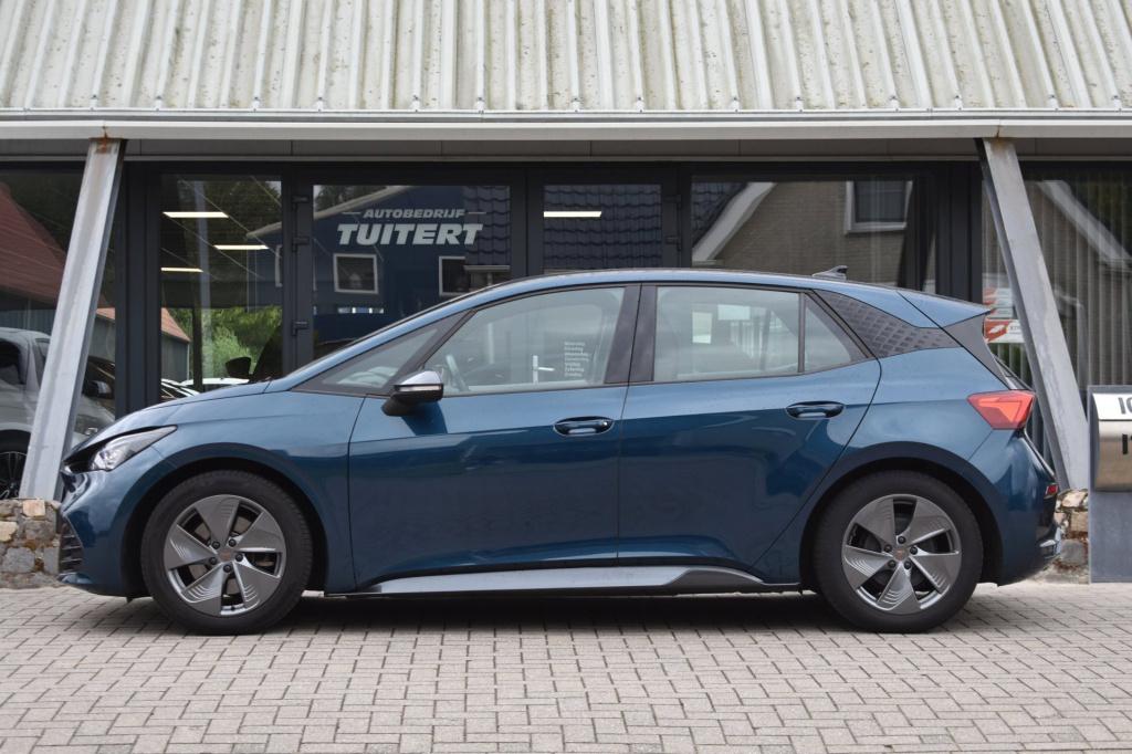 Cupra Born business one 62 kwh soh 91,6% | camera | acc | sfeerverlichting 