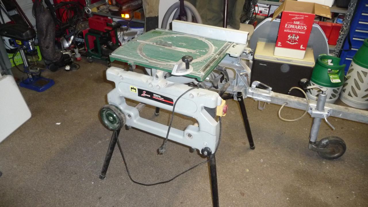 TE KOOP FLIPOVER ZAAGTAFEL