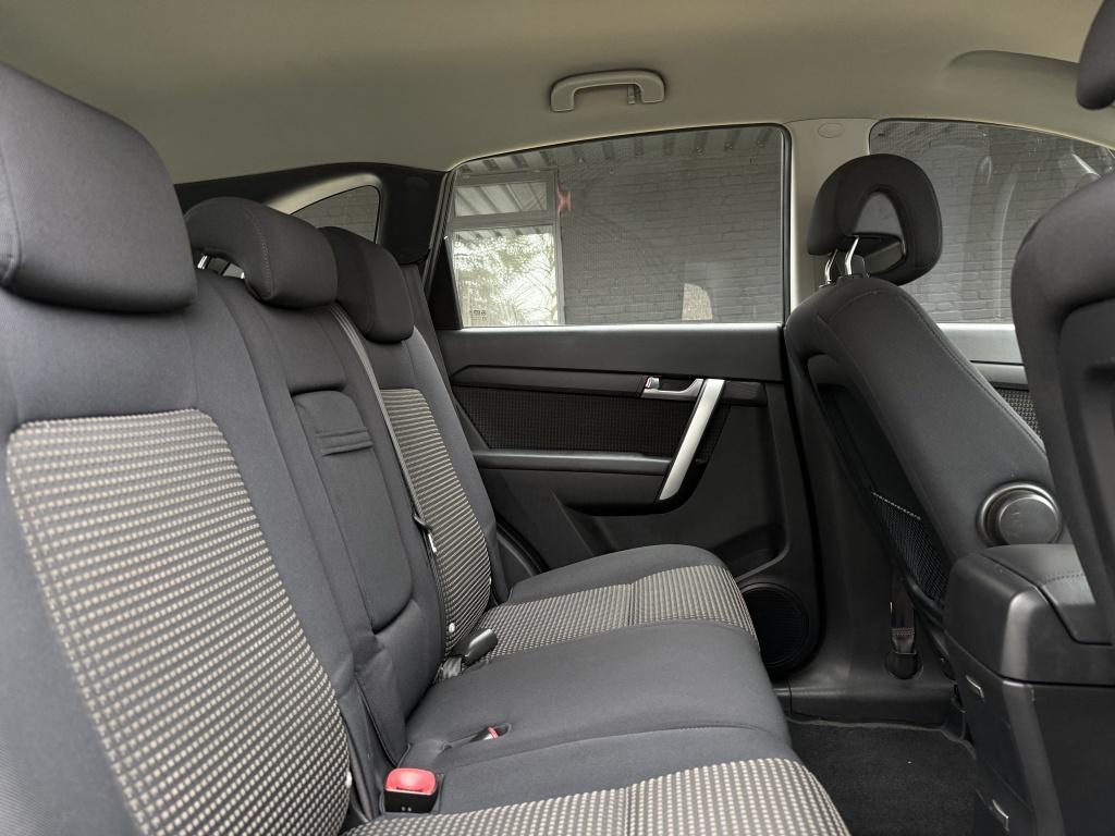 Chevrolet Captiva 2.4i shadow 2wd