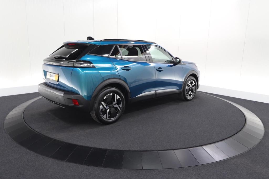 Peugeot E-2008 ev allure 54 kwh | soh 97,7% | 11 kw lader | apple carplay |