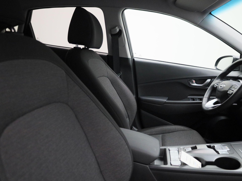 Hyundai Kona ev fashion 39 kwh