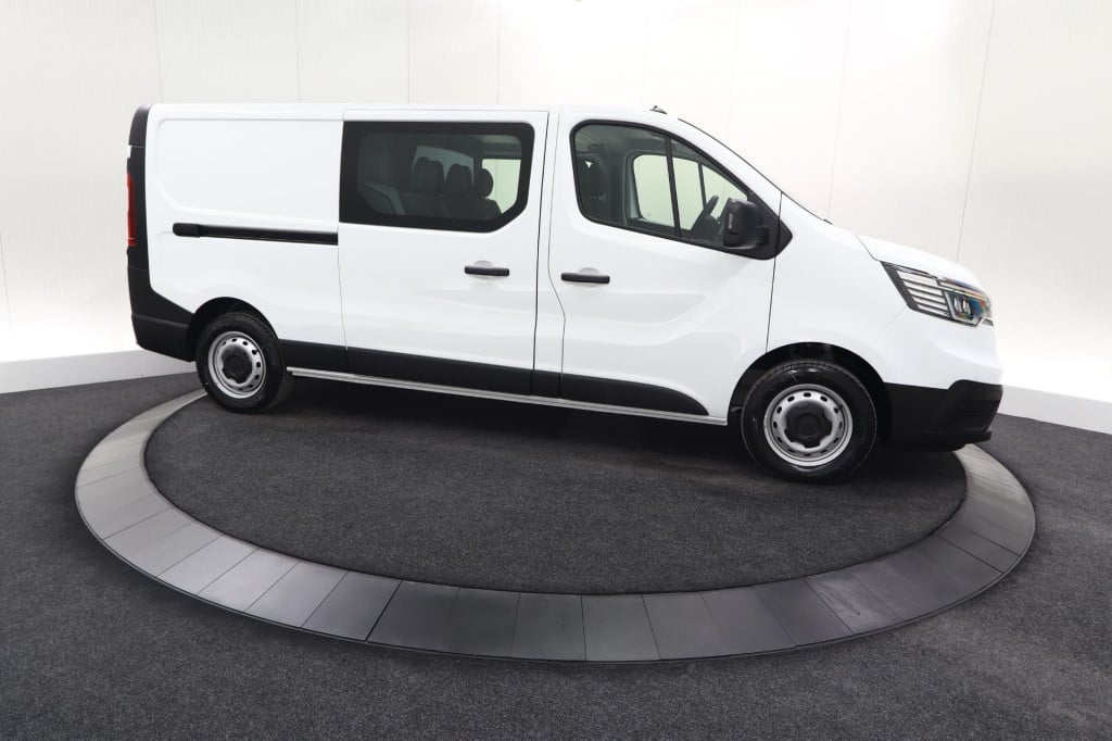 Renault Trafic 2.0 blue dci 130 t29 l2h1 advance dc | 6 zitplaatsen | camer