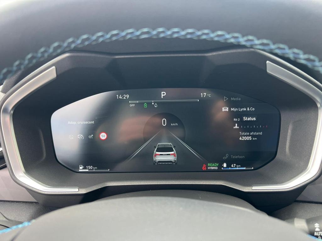 Lynk & Co 01 1.5 261pk phev , panodak , adaptive cc , 360gr camera , carlpl