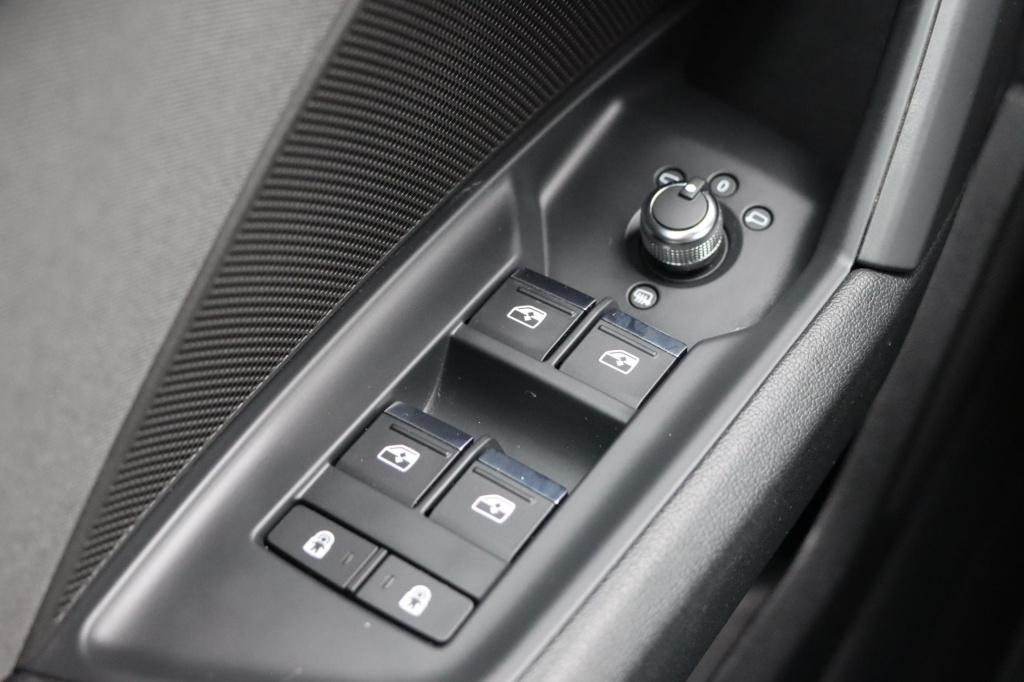 Audi A3 sportback 35 tfsi business edition