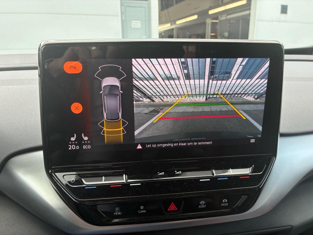 Volkswagen Id.4 first 77 kwh