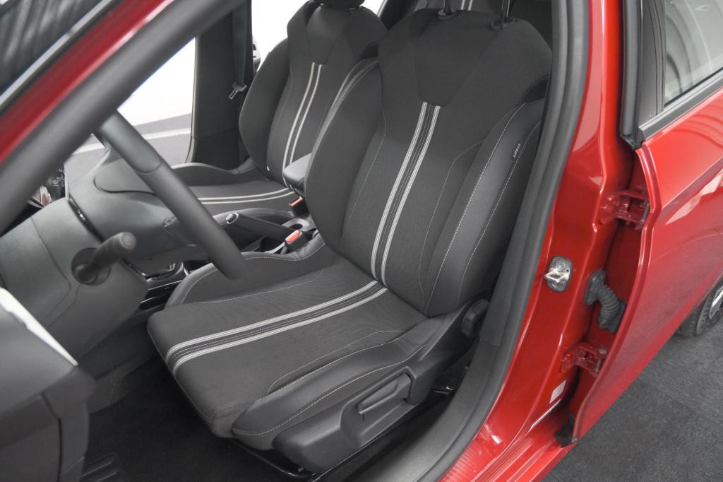 Opel Corsa turbo 100 gs | camera | dodehoekdetectie | apple carplay