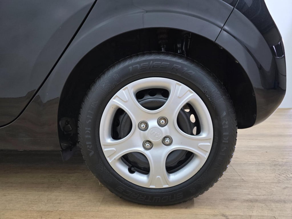Kia Picanto occasion met airco en bluetooth | tweedehands kia picanto zwart