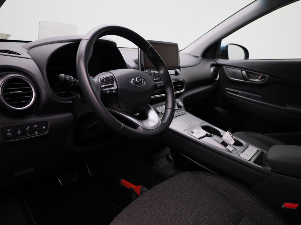 Hyundai Kona ev fashion 64 kwh | automaat | navigatie | heads-up display | 