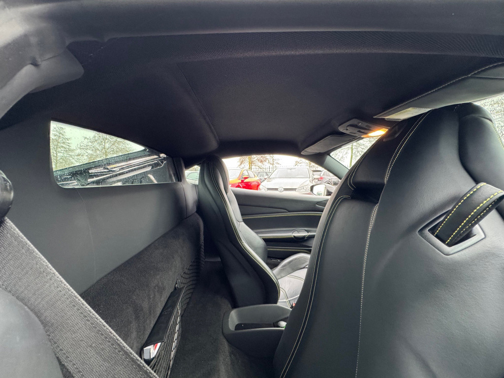 Ferrari 488 3.9 gtb hele * daytona seats * carbon driver zone * dealer onde