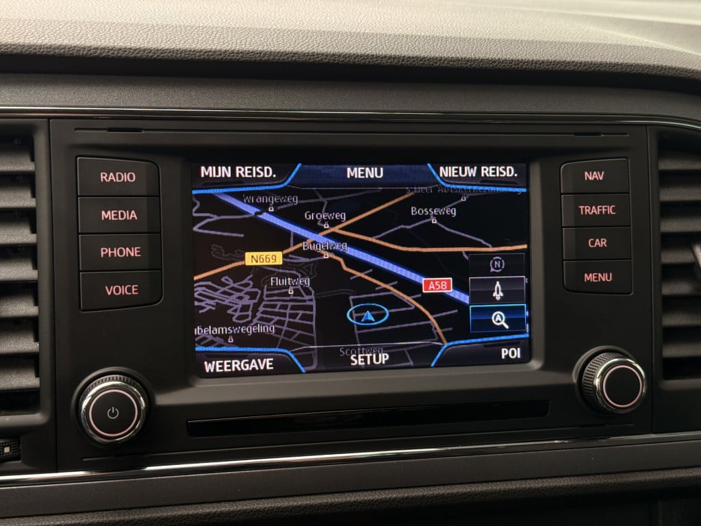 Seat Leon 2.0 tdi fr | led | navi | cruise | dab | stoelverwarming | blueto