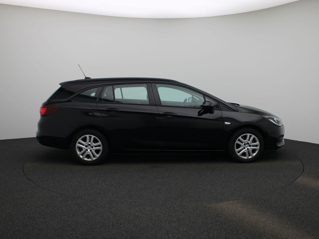 Opel Astra sports tourer 1.2 edition | navigatie | trekhaak | parkeersensor