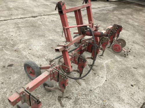 Schoffelmachine Steketee,Houten beluchtingskanalen, mechanische koeling enz