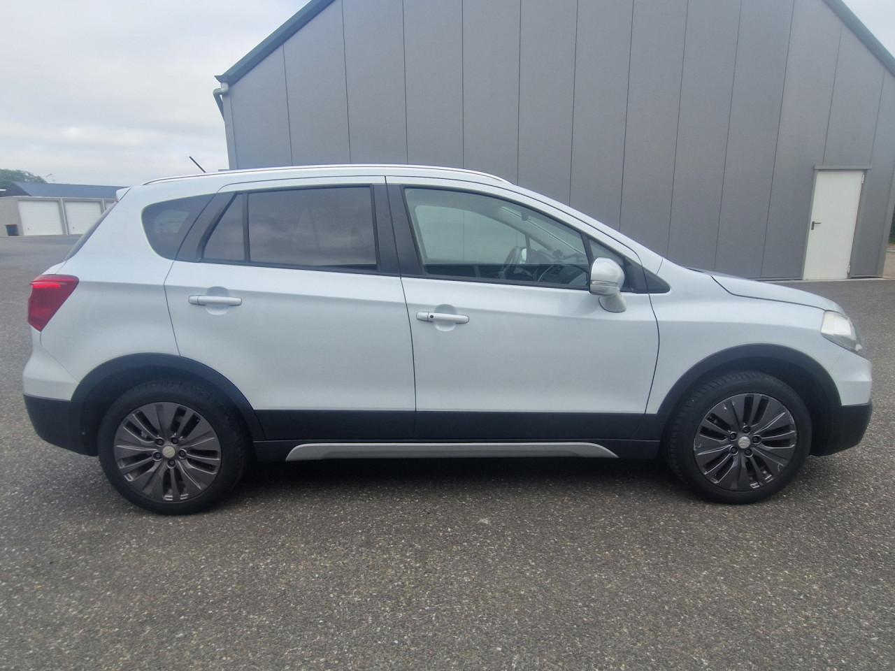 Suzuki SX4 S-Cross 1.6 Exclusive