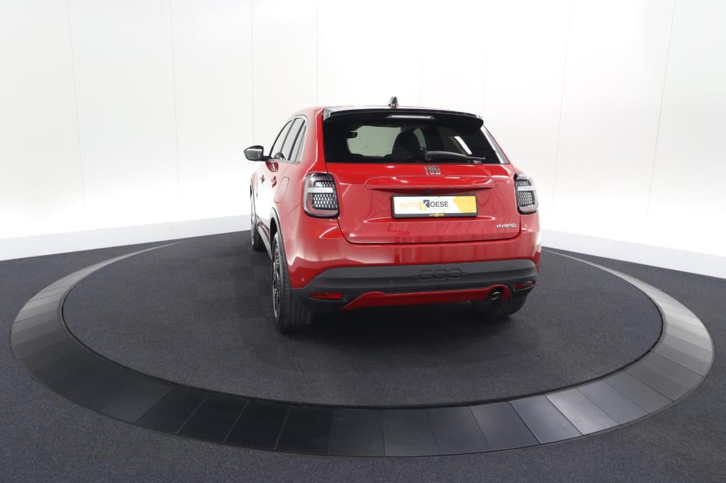 Fiat 600 1.2 hybrid la prima | elektrische achterklep | adaptieve cruise co