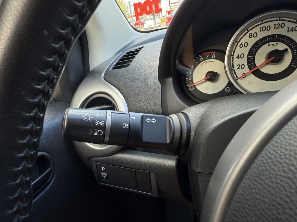 Mazda 2 1.3 s-vt touring