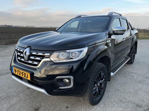 Renault Alaskan 2.3 dCi 190 pick-up grijs kenteken 2021