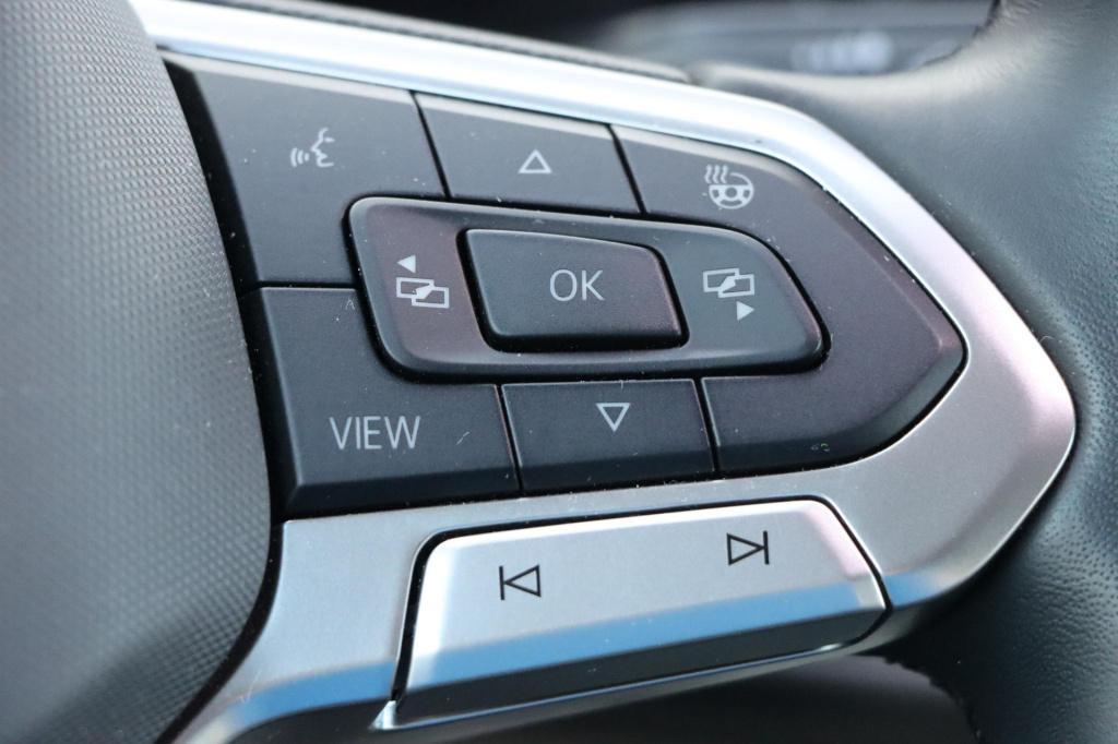 Volkswagen Multivan 1.4 ehybrid life 218pk dsg6 | soh 92,2% |