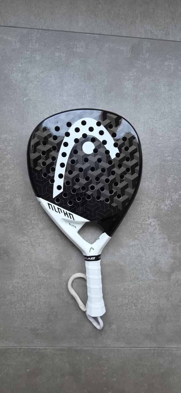 Head Graphene 360 Alpha Elite padel racket