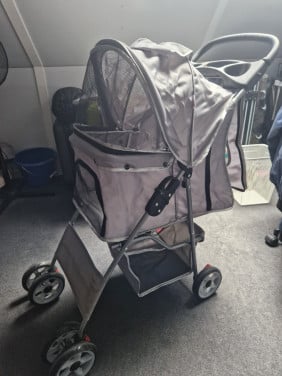 Hondenbuggy