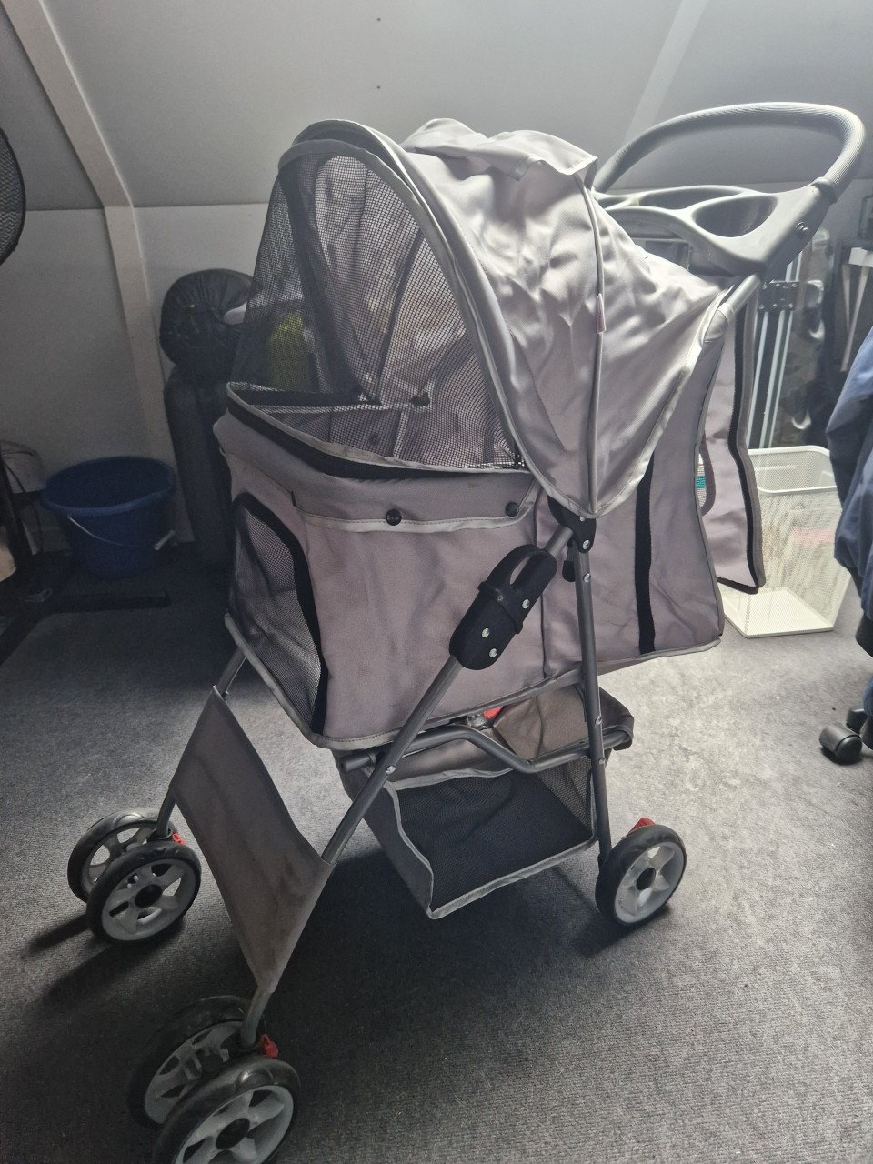 Hondenbuggy