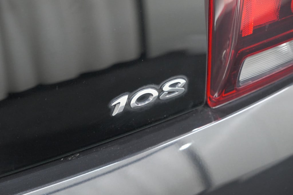 Peugeot 108 1.0 e-vti active | unieke auto! | automaat | airco | getint gla