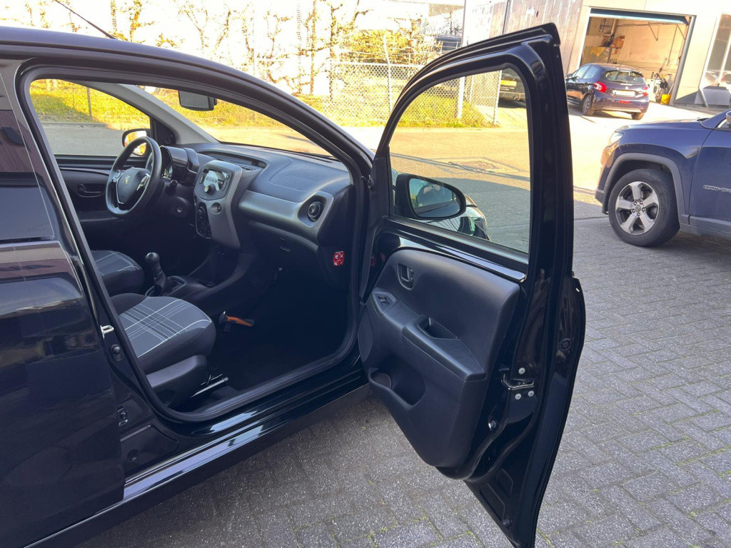 Peugeot 108 1.0 e-vti active nu met 12 maanden garantie