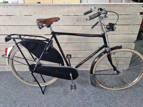 Keurig nette Gazelle retro fiets